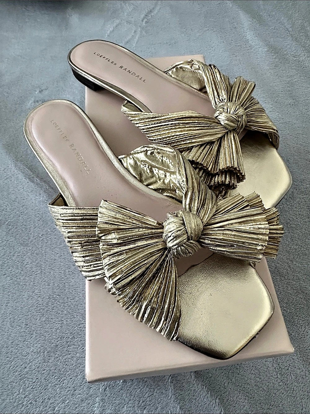 Loeffler Randall Daphne Gold Pleated Bow Mules US 8 B